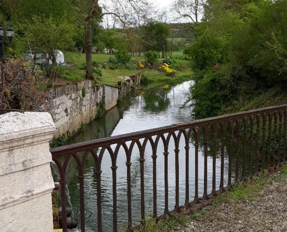 Gite Du Domaine De La Forge Boncourt-Sur-Meuse Zewnętrze zdjęcie